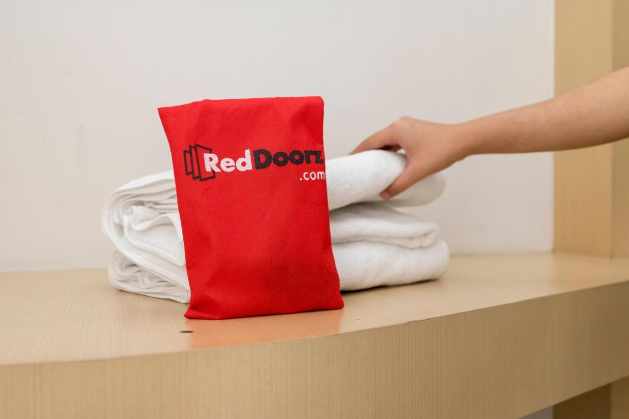 Reddoorz @ Graha Cemerlang Maros Макасар Екстер'єр фото